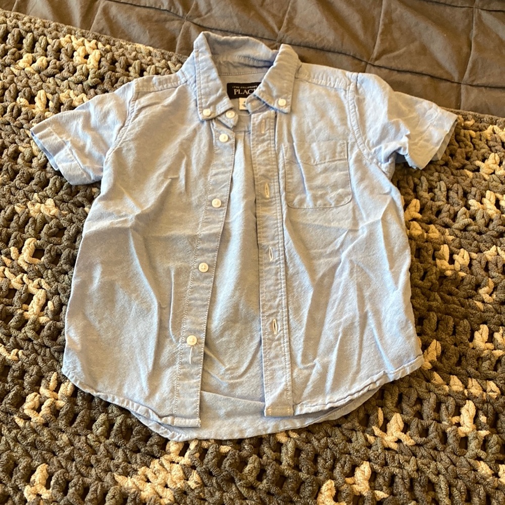 The Children’s Place chambray boys button up